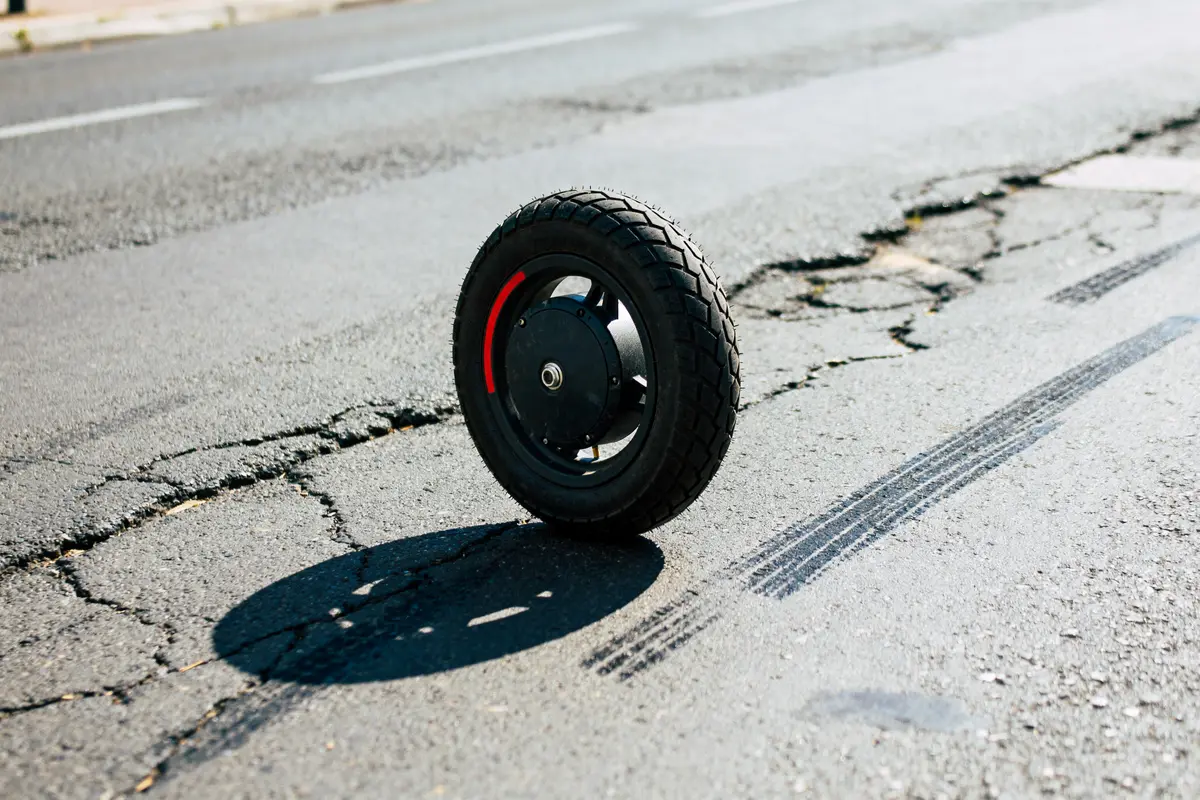 Pneu de trottinette électrique 10 pouces : Choix &amp; remplacement